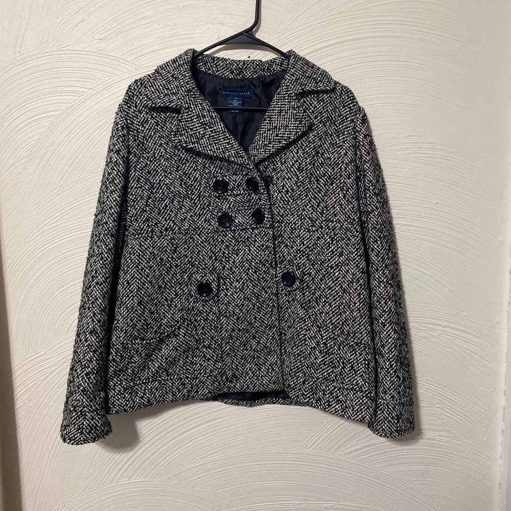 Garfield & Marks womens medium jacket coat 90% polyester 10% wool white black